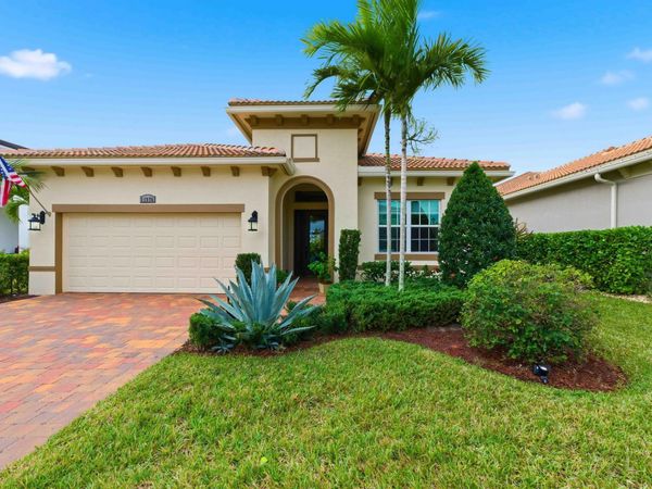 11976 SW Vano Way, Port St. Lucie, FL 34987