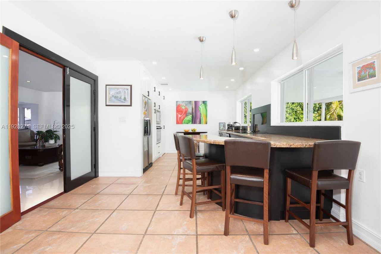 10511 SW 122nd Ct, Miami, FL 33186 Photo