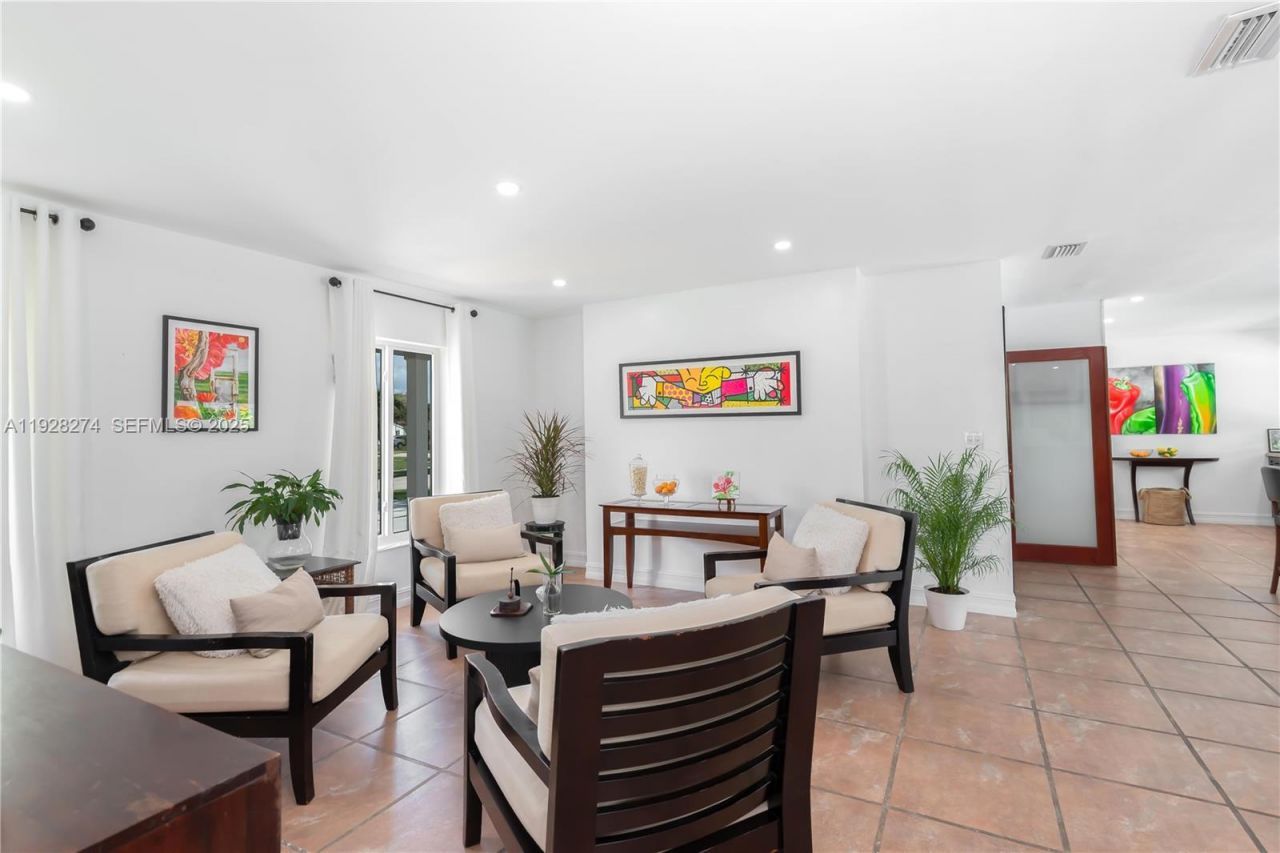 10511 SW 122nd Ct, Miami, FL 33186 Photo