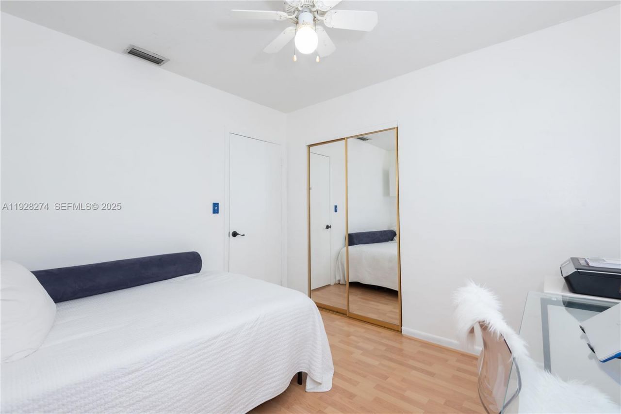 10511 SW 122nd Ct, Miami, FL 33186 Photo