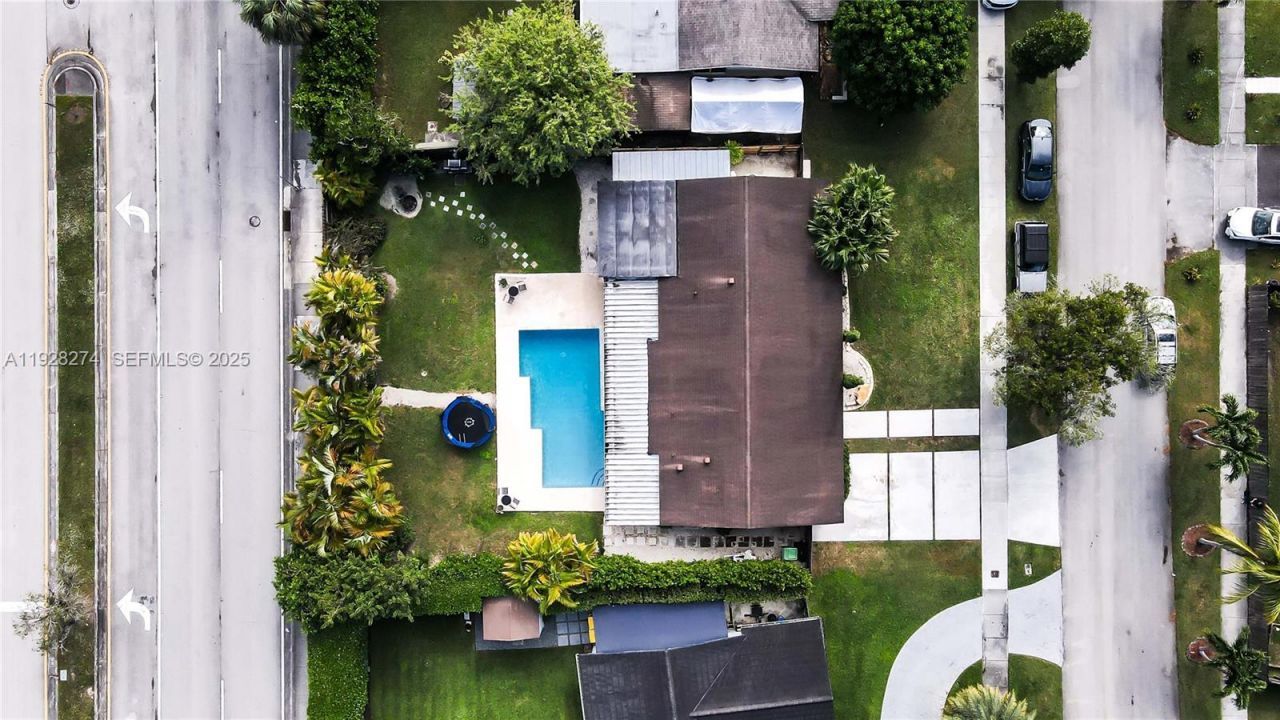 10511 SW 122nd Ct, Miami, FL 33186 Photo