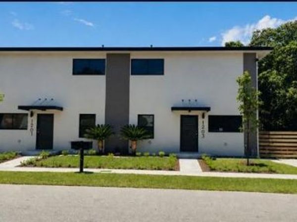 1901 NW 51st Ter, Miami, FL 33142