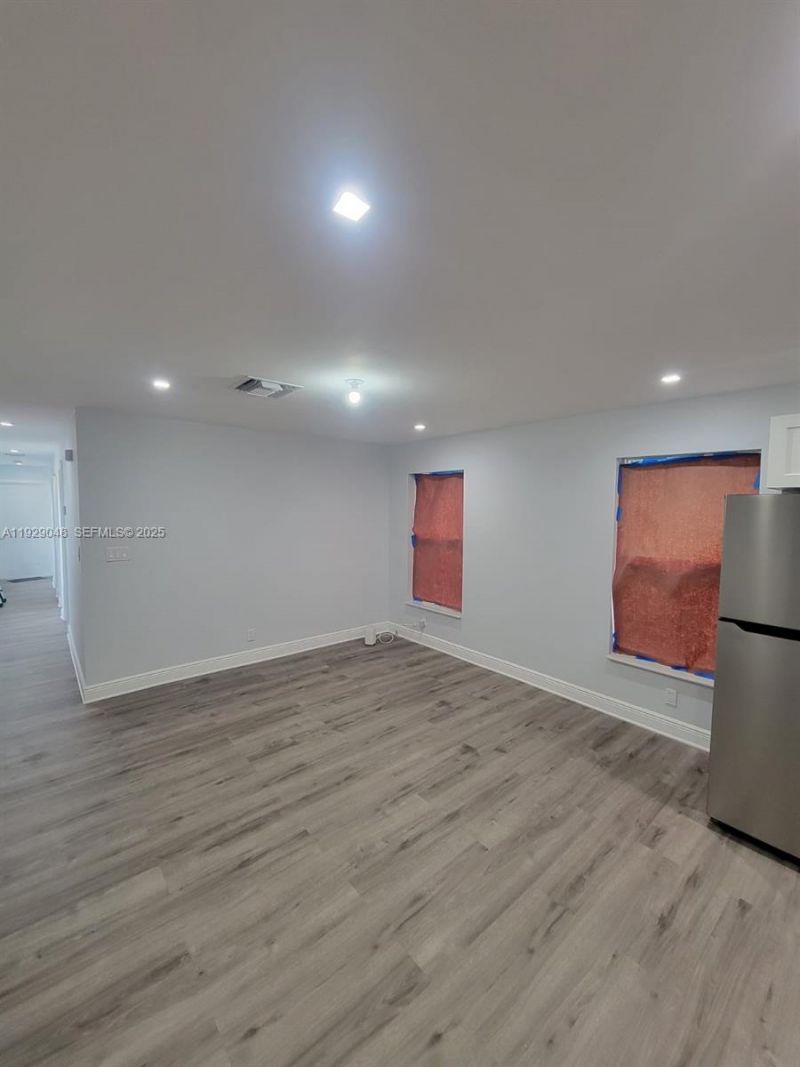 1809 NW 8th Pl, Fort Lauderdale, FL 33311 Photo