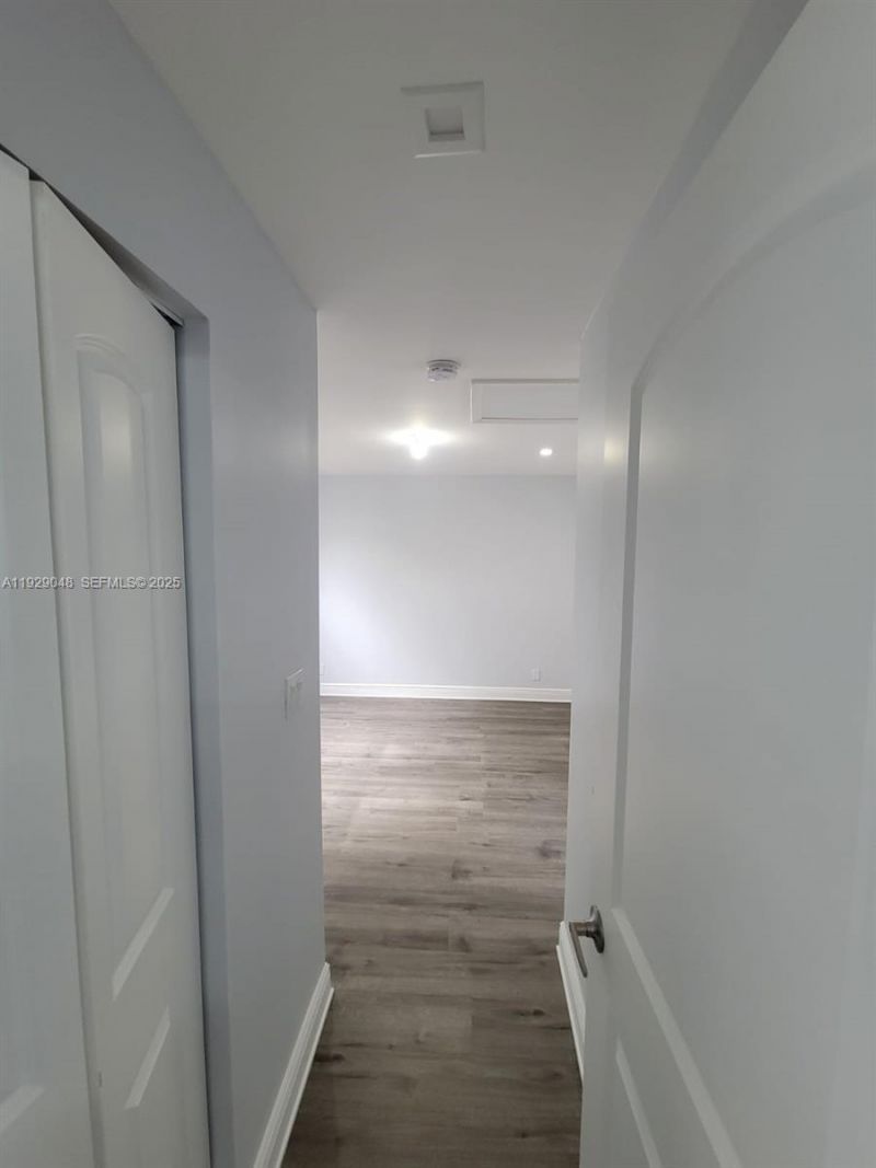 1809 NW 8th Pl, Fort Lauderdale, FL 33311 Photo