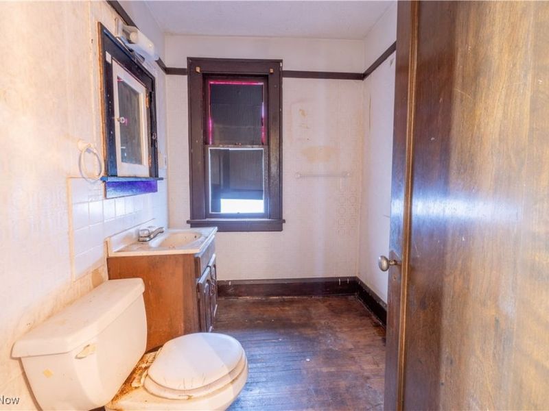 222 Central Parkway Avenue SE, Warren, OH 44483 Photo 16