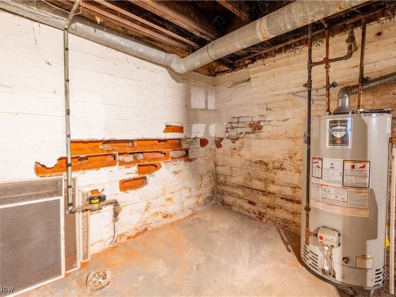 222 Central Parkway Avenue SE, Warren, OH 44483 Photo 25