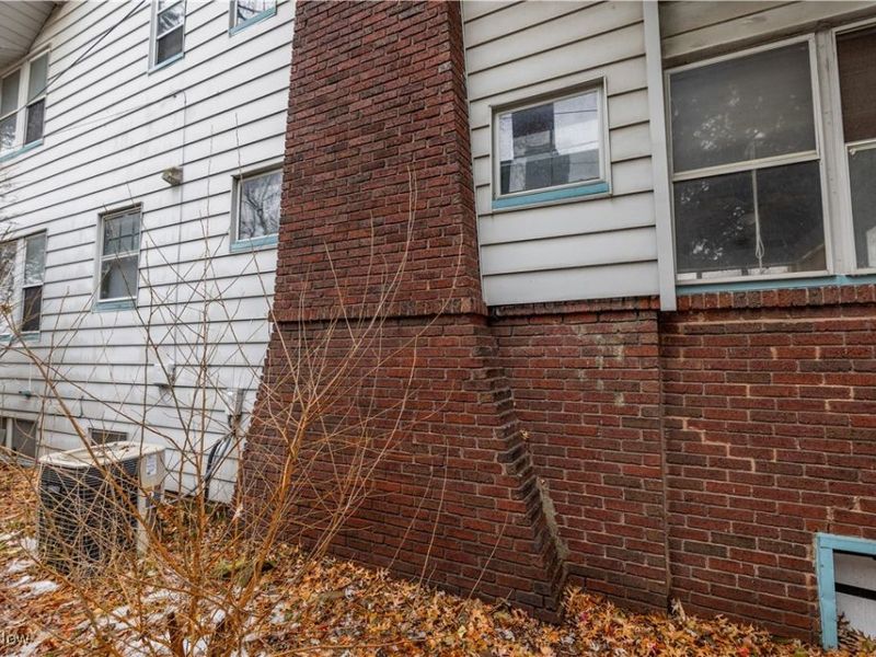 222 Central Parkway Avenue SE, Warren, OH 44483 Photo 32