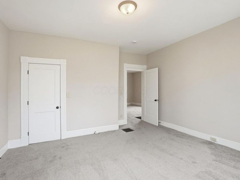 200 Washington Avenue, London, OH 43140 Photo 12