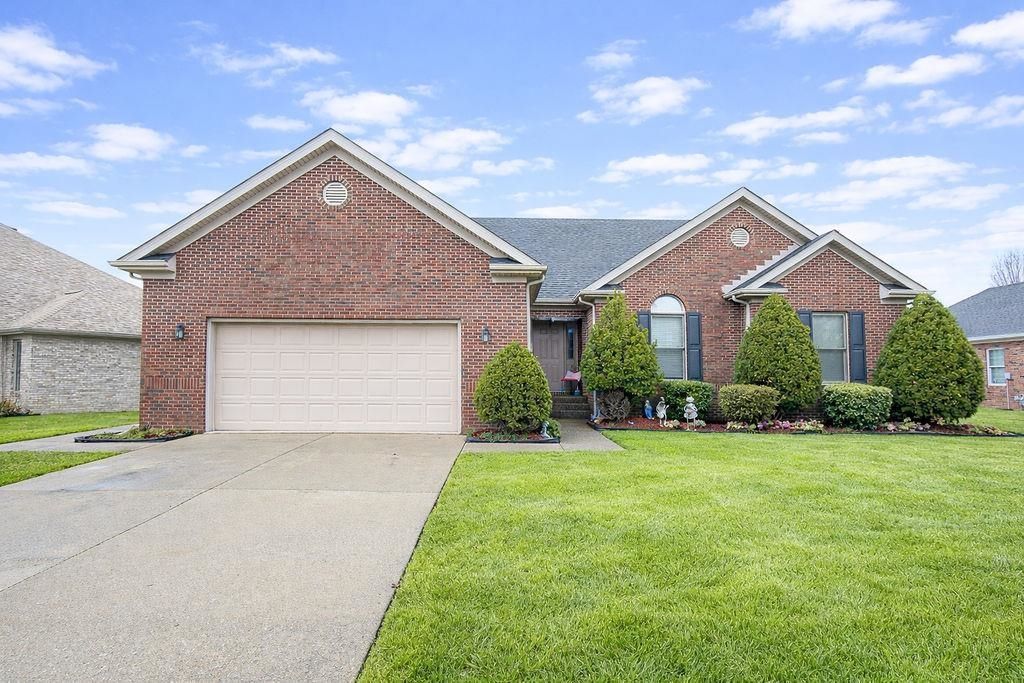 4005 Pine Lake Ct., Owensboro, KY 42303 Main Photo