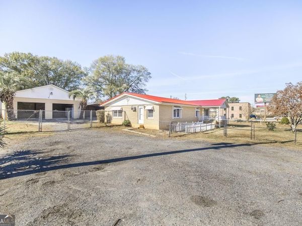 100 Glenwood Avenue, Warner Robins, GA 31088
