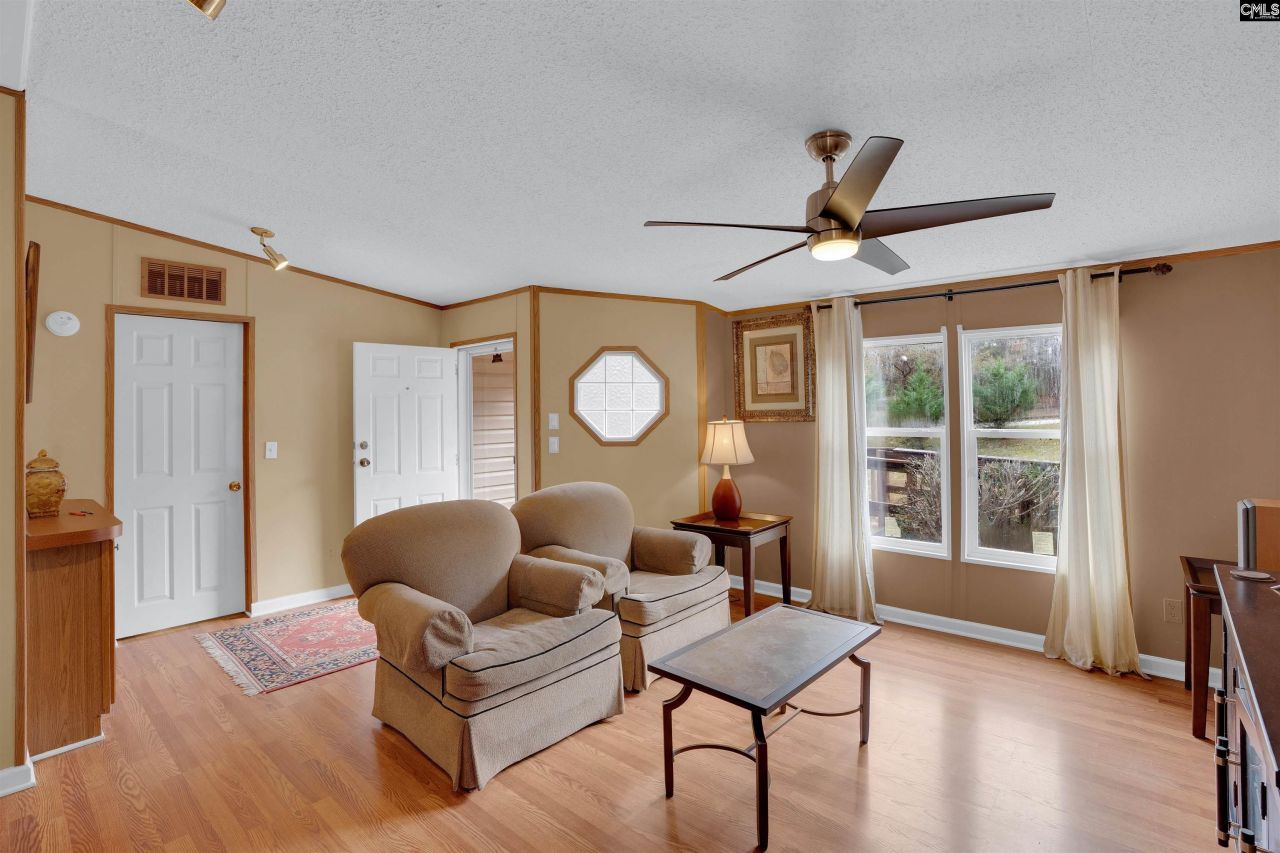 577 Twin Ponds Road Photo 17