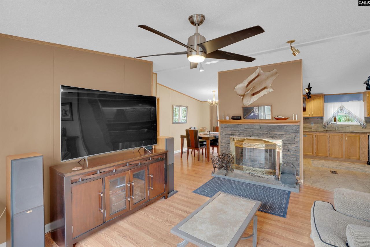 577 Twin Ponds Road Photo 19