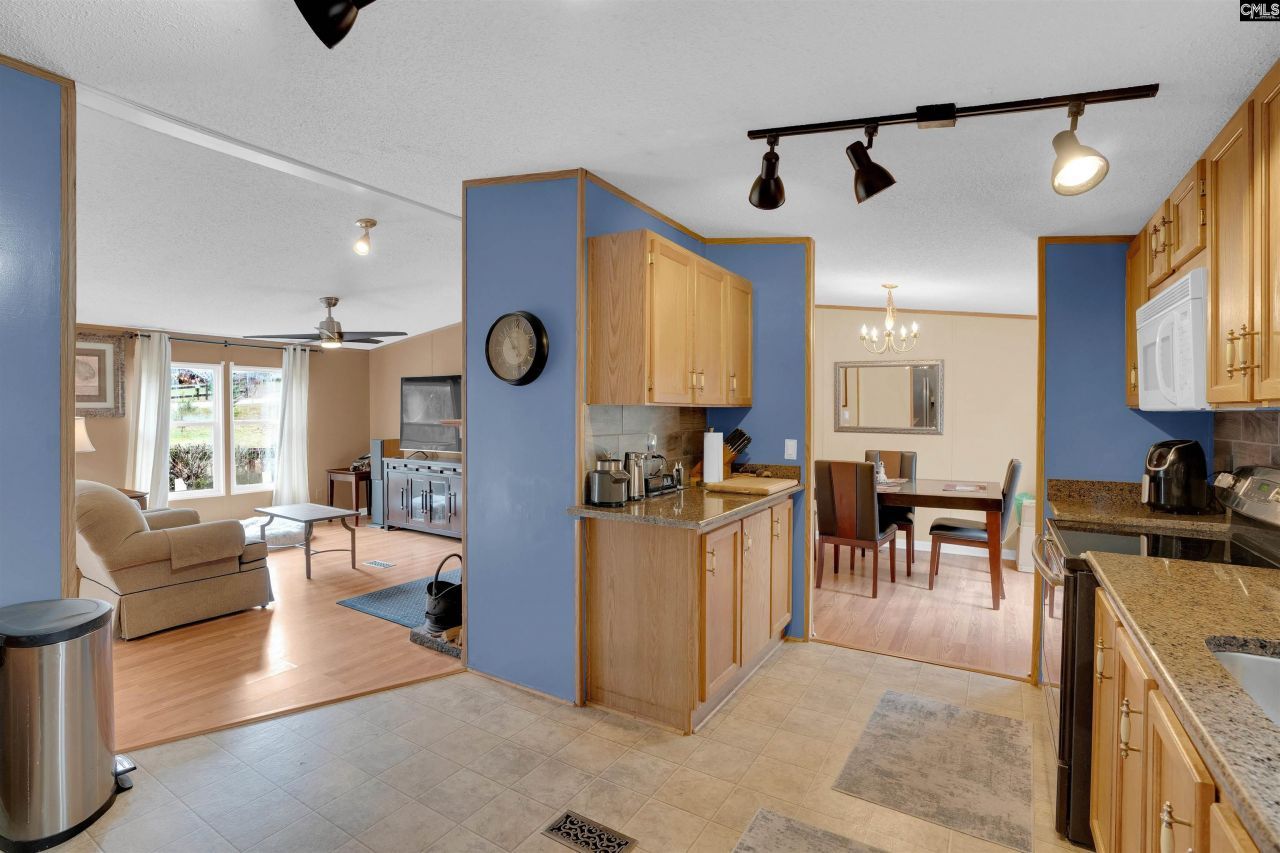 577 Twin Ponds Road Photo 22