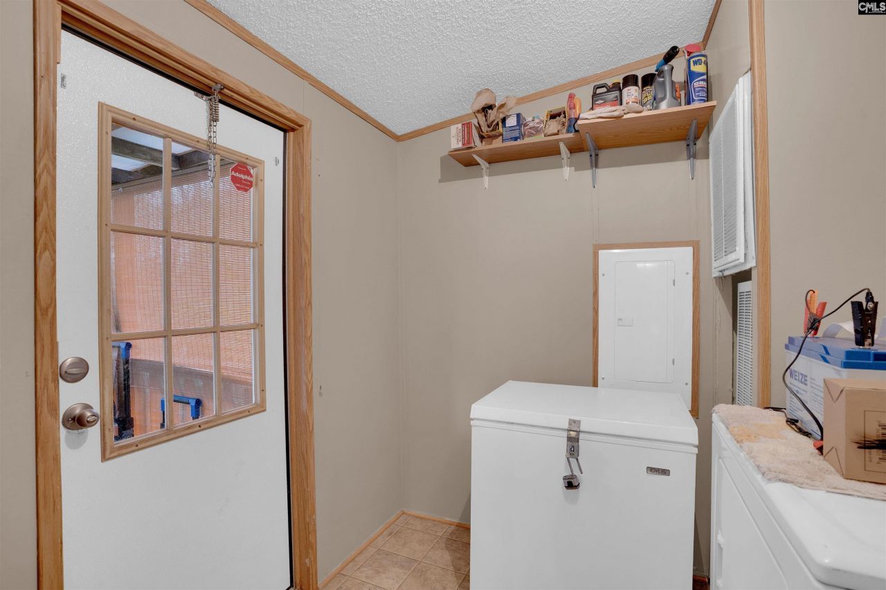 577 Twin Ponds Road Photo 26