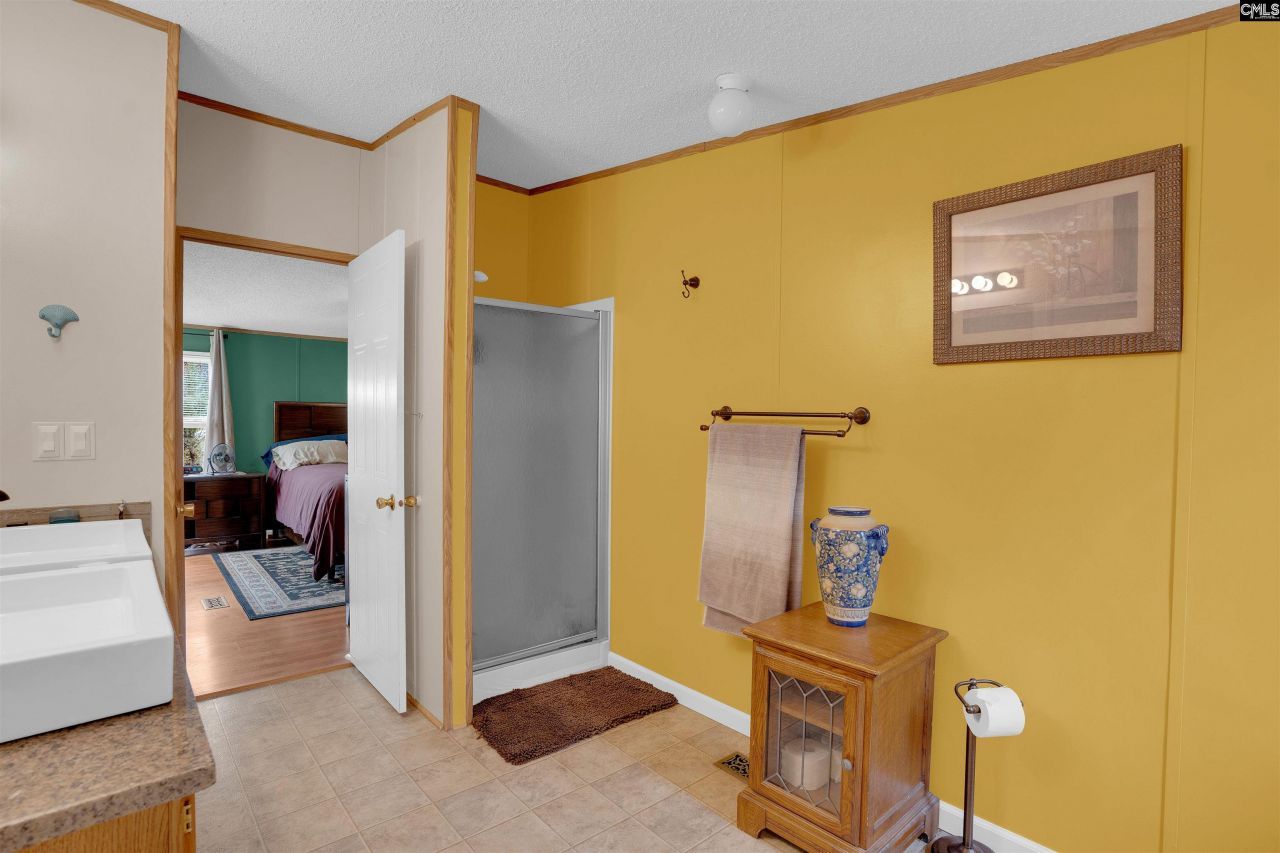 577 Twin Ponds Road Photo 36