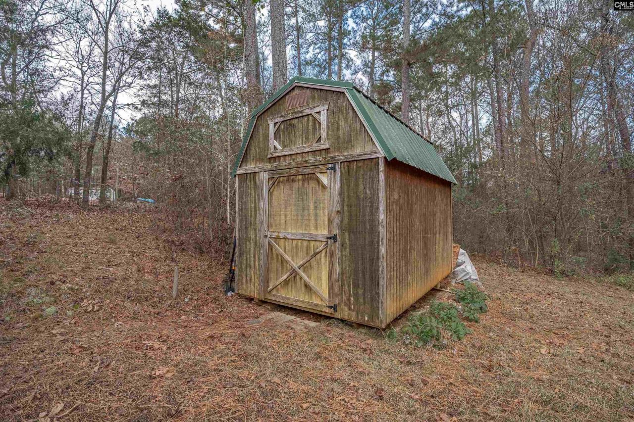 577 Twin Ponds Road Photo 53