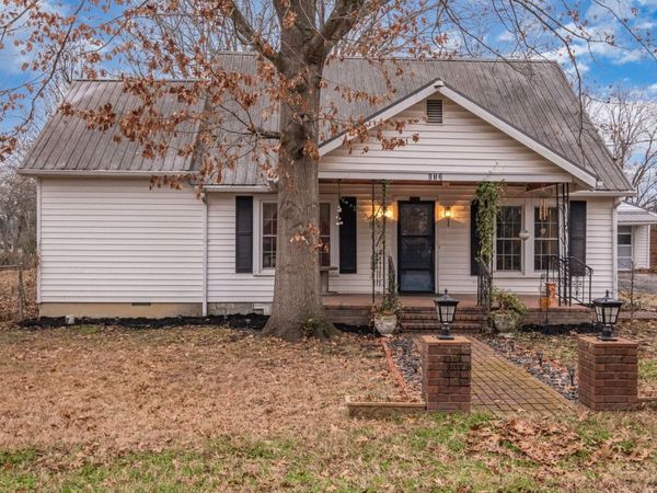 112 Main St W, Wartrace, TN 37183