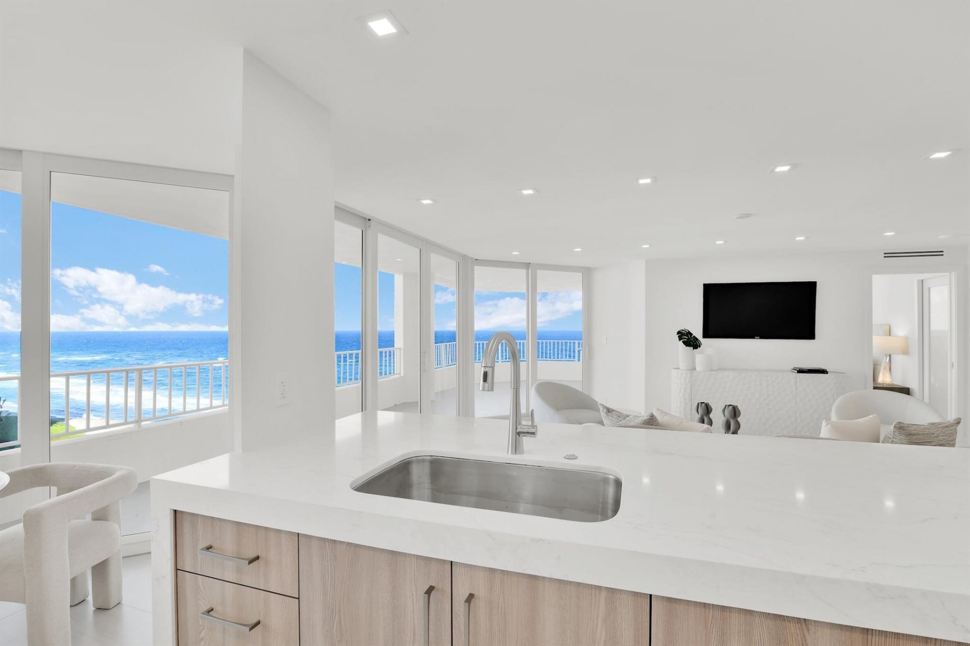 550 S Ocean Boulevard, Unit 1001, Boca Raton, FL 33432 Photo