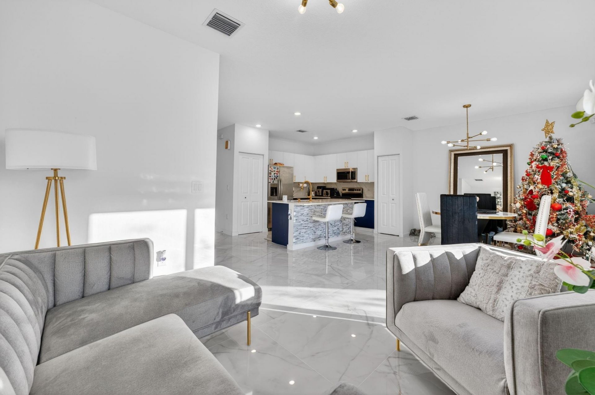 4668 NW 120th Way, Coral Springs, FL 33076 Photo