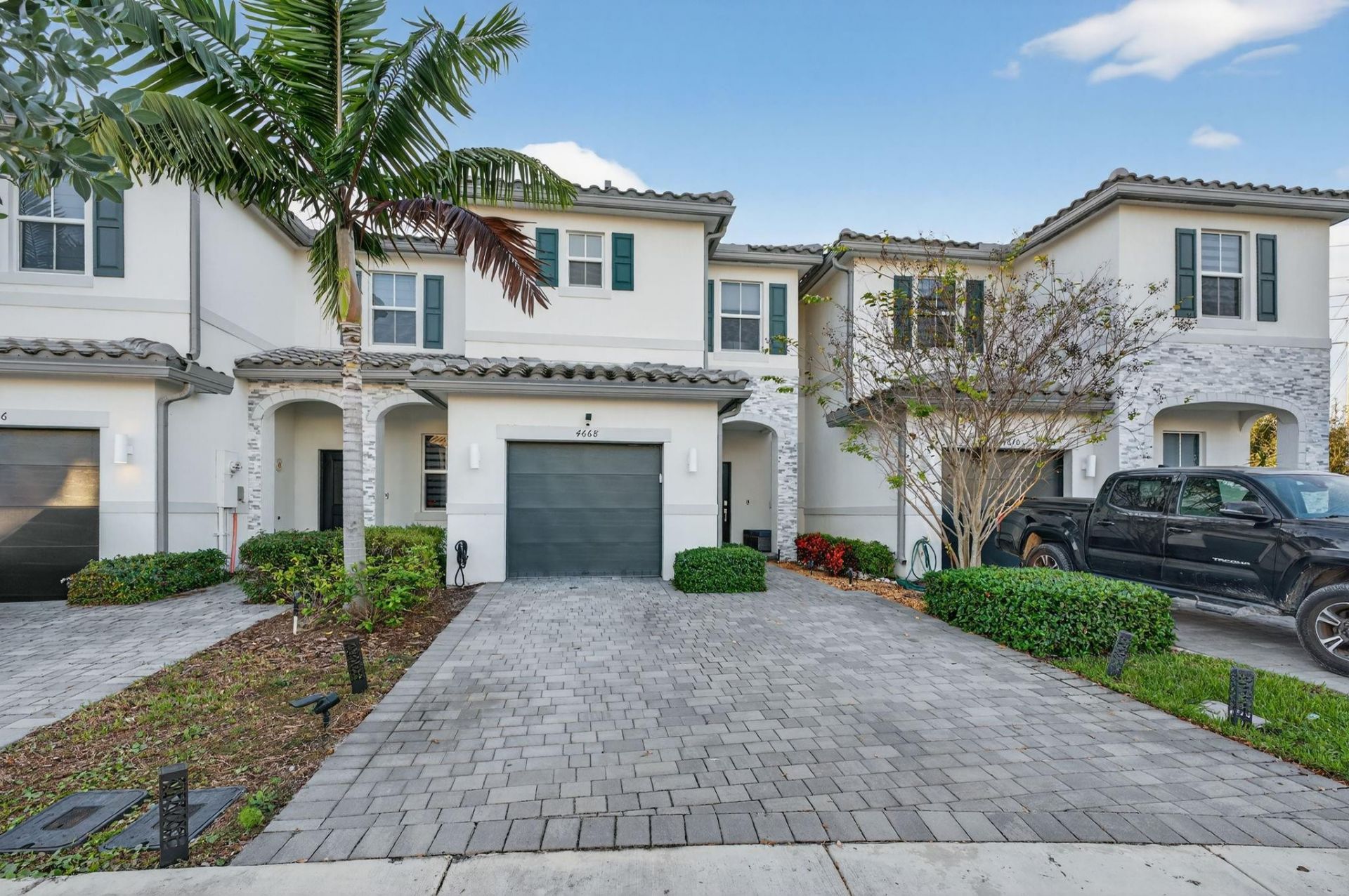 4668 NW 120th Way, Coral Springs, FL 33076 Photo