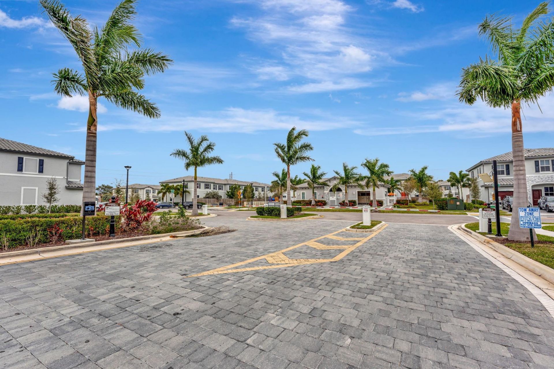 4668 NW 120th Way, Coral Springs, FL 33076 Photo