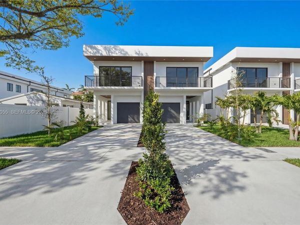 17 SE 12th Ave, Fort Lauderdale, FL 33301