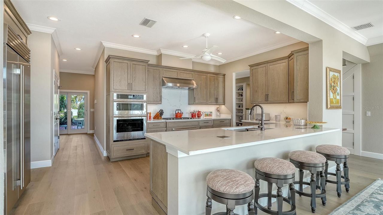 878 Freeling Drive, Sarasota, FL 34242 Photo