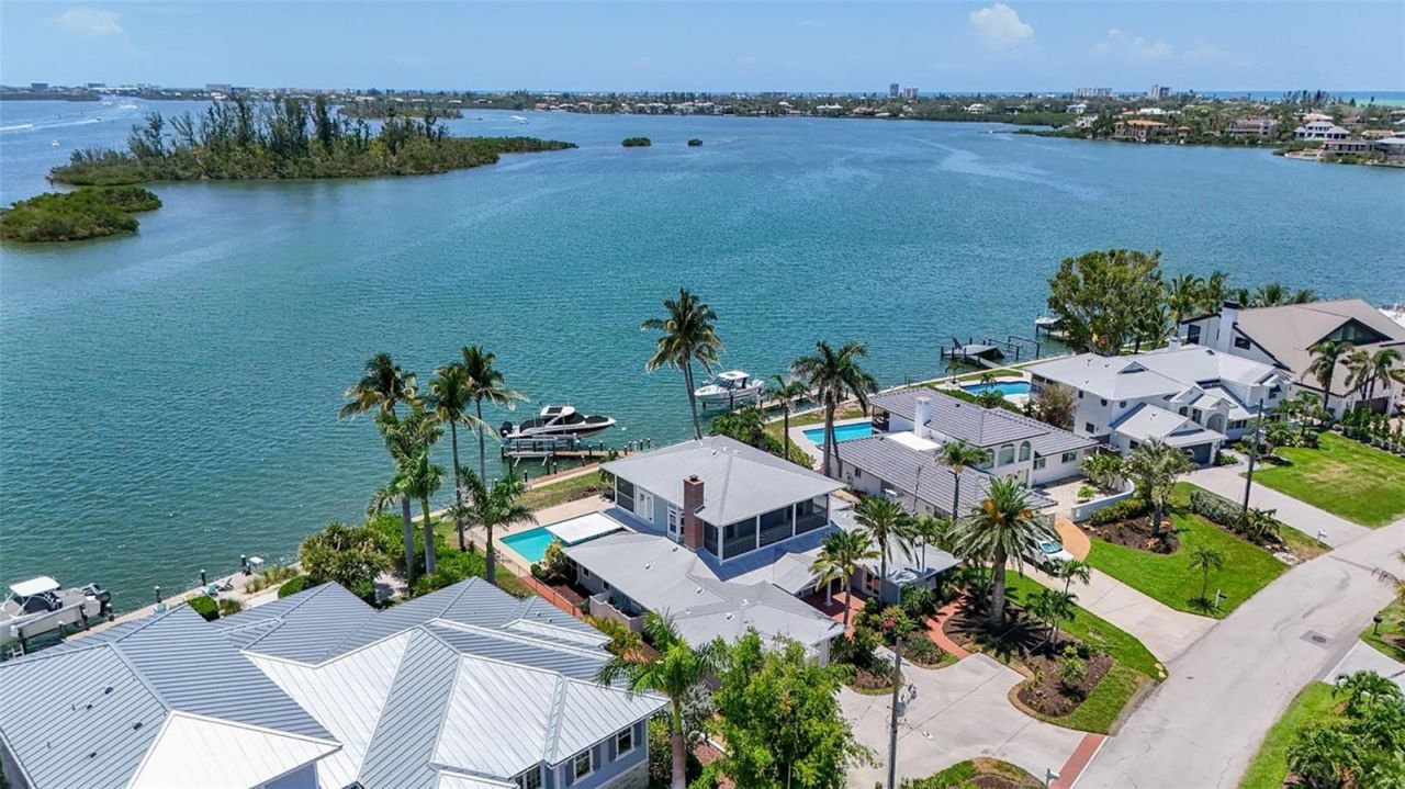 878 Freeling Drive, Sarasota, FL 34242 Photo