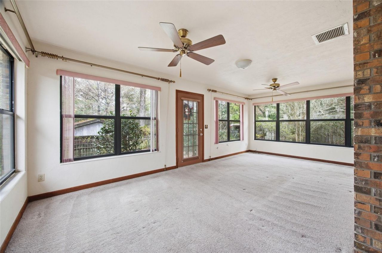 3899 E Riverside Drive, Dunnellon, FL 34434 Photo