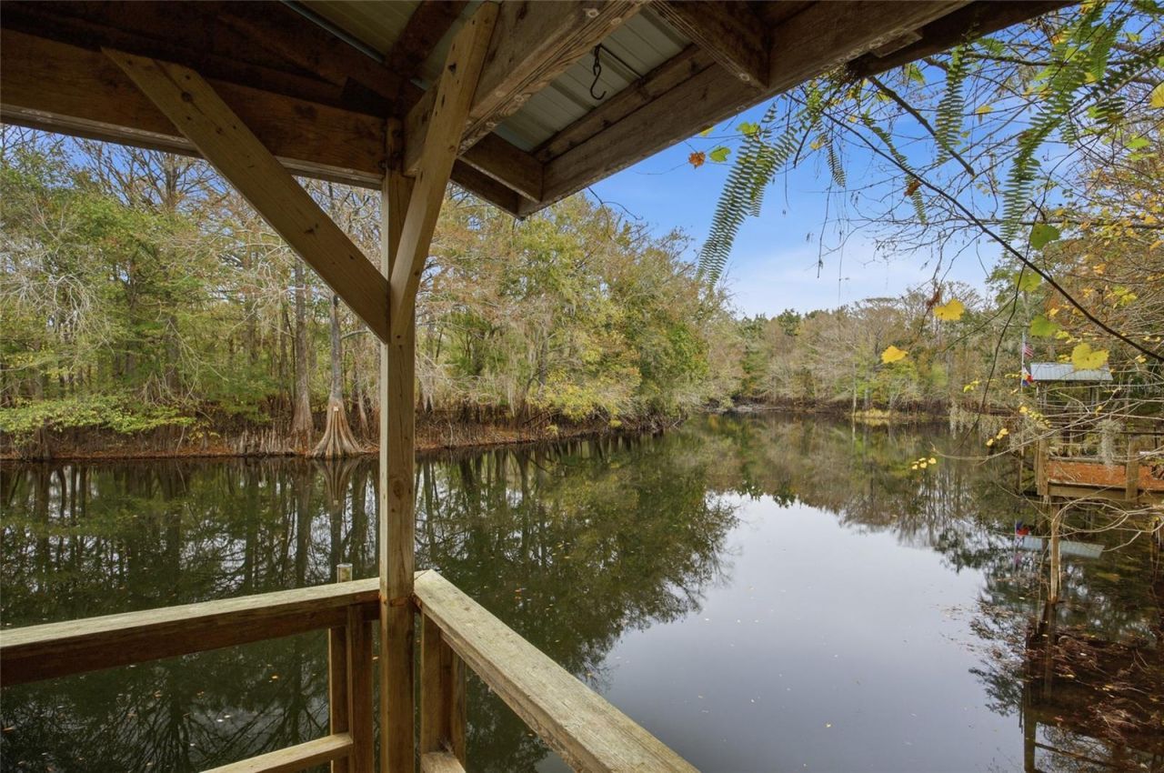 3899 E Riverside Drive, Dunnellon, FL 34434 Photo