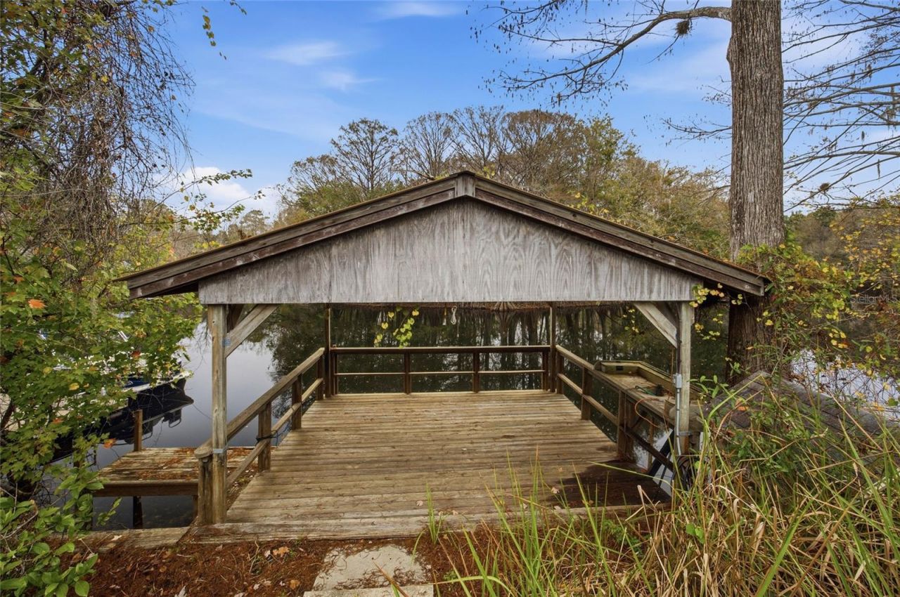 3899 E Riverside Drive, Dunnellon, FL 34434 Photo