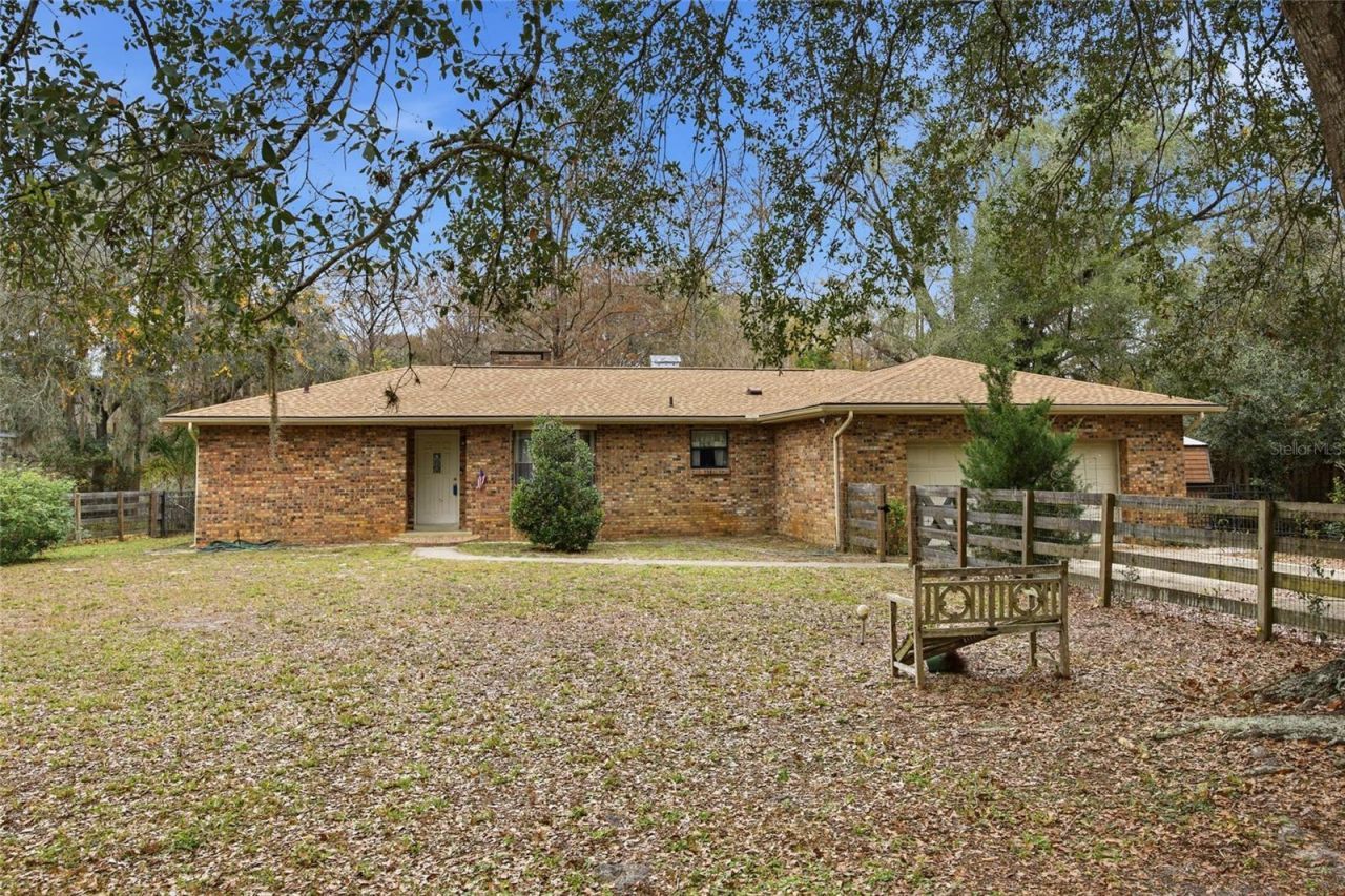 3899 E Riverside Drive, Dunnellon, FL 34434 Photo