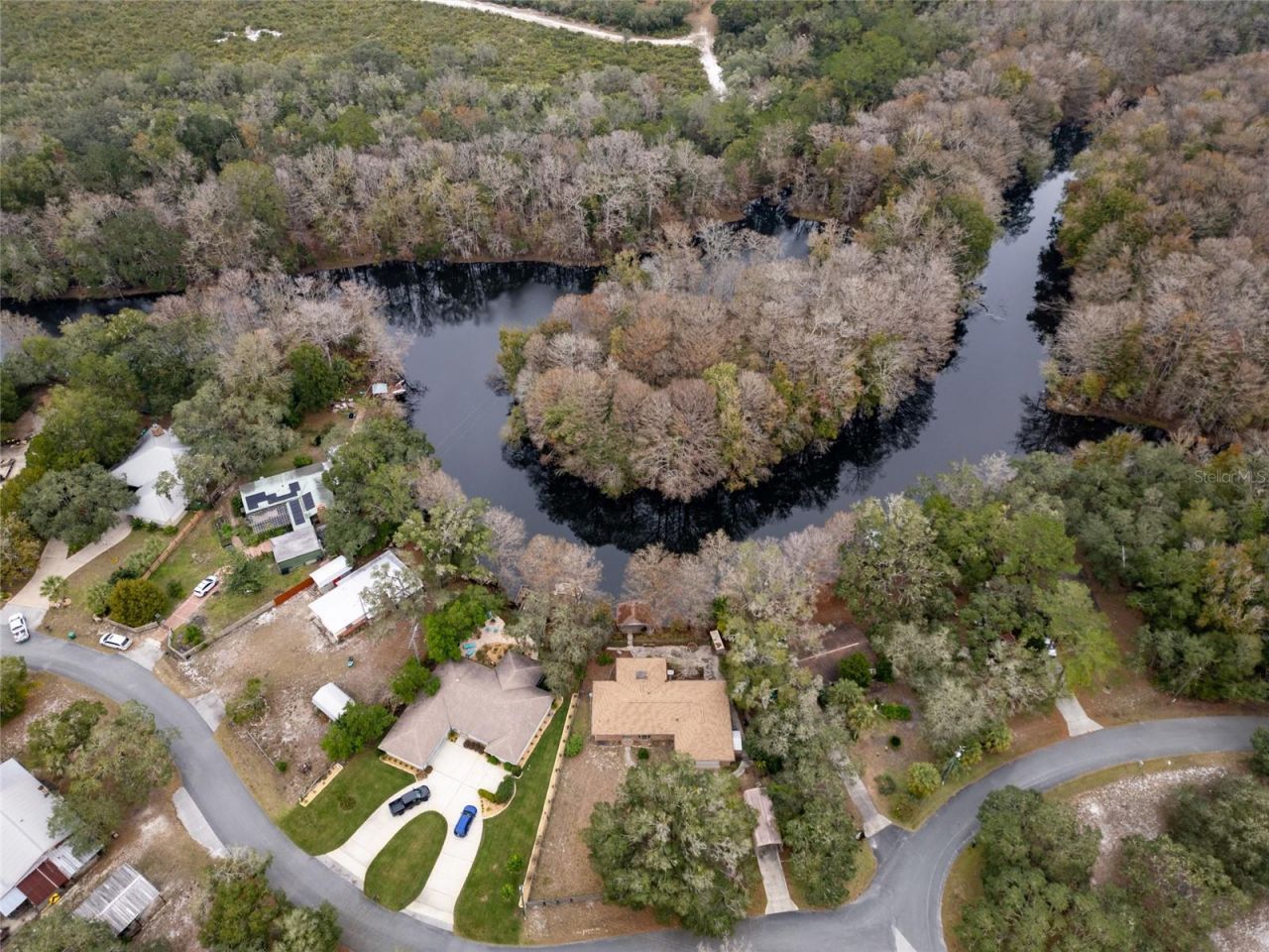 3899 E Riverside Drive, Dunnellon, FL 34434 Photo