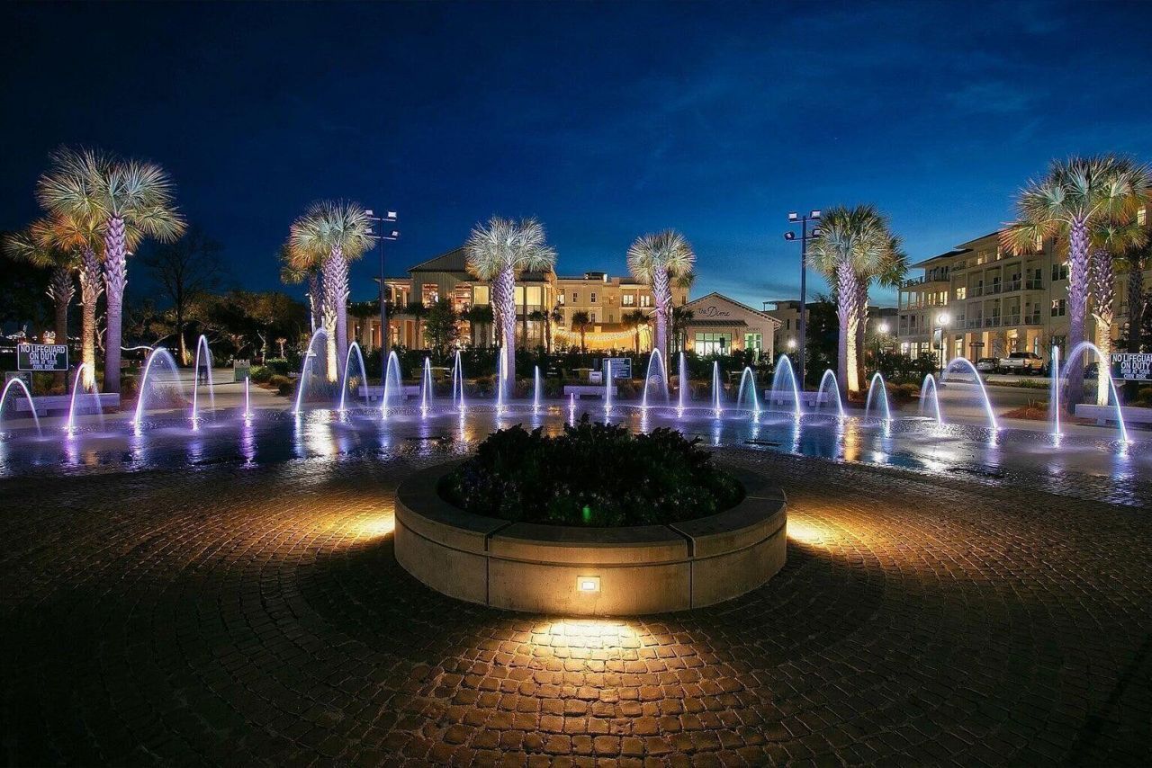 136 Fairbanks Oak Alley Photo 59