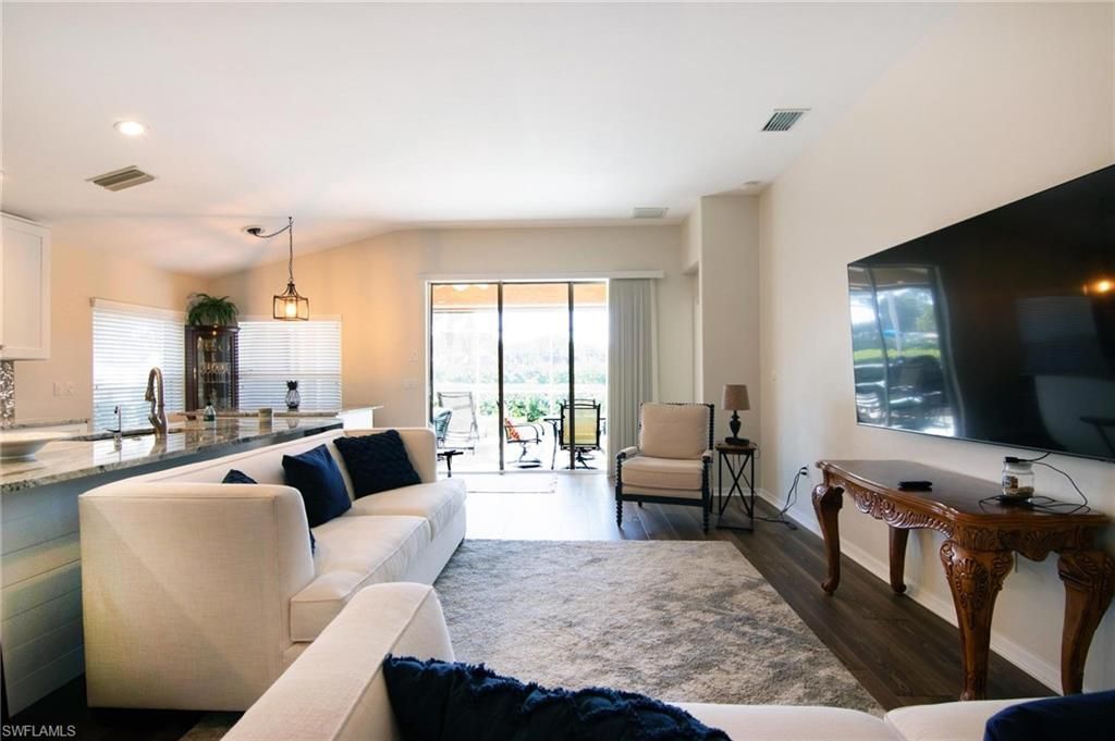 2520 Belleville Ct, Cape Coral, FL 33991 Photo