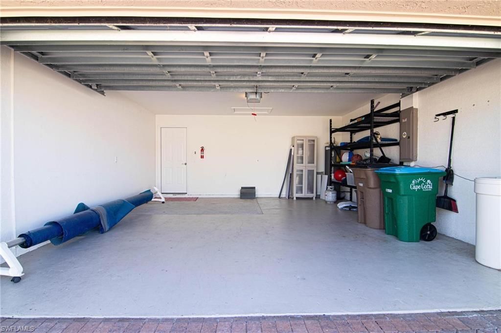 2520 Belleville Ct, Cape Coral, FL 33991 Photo