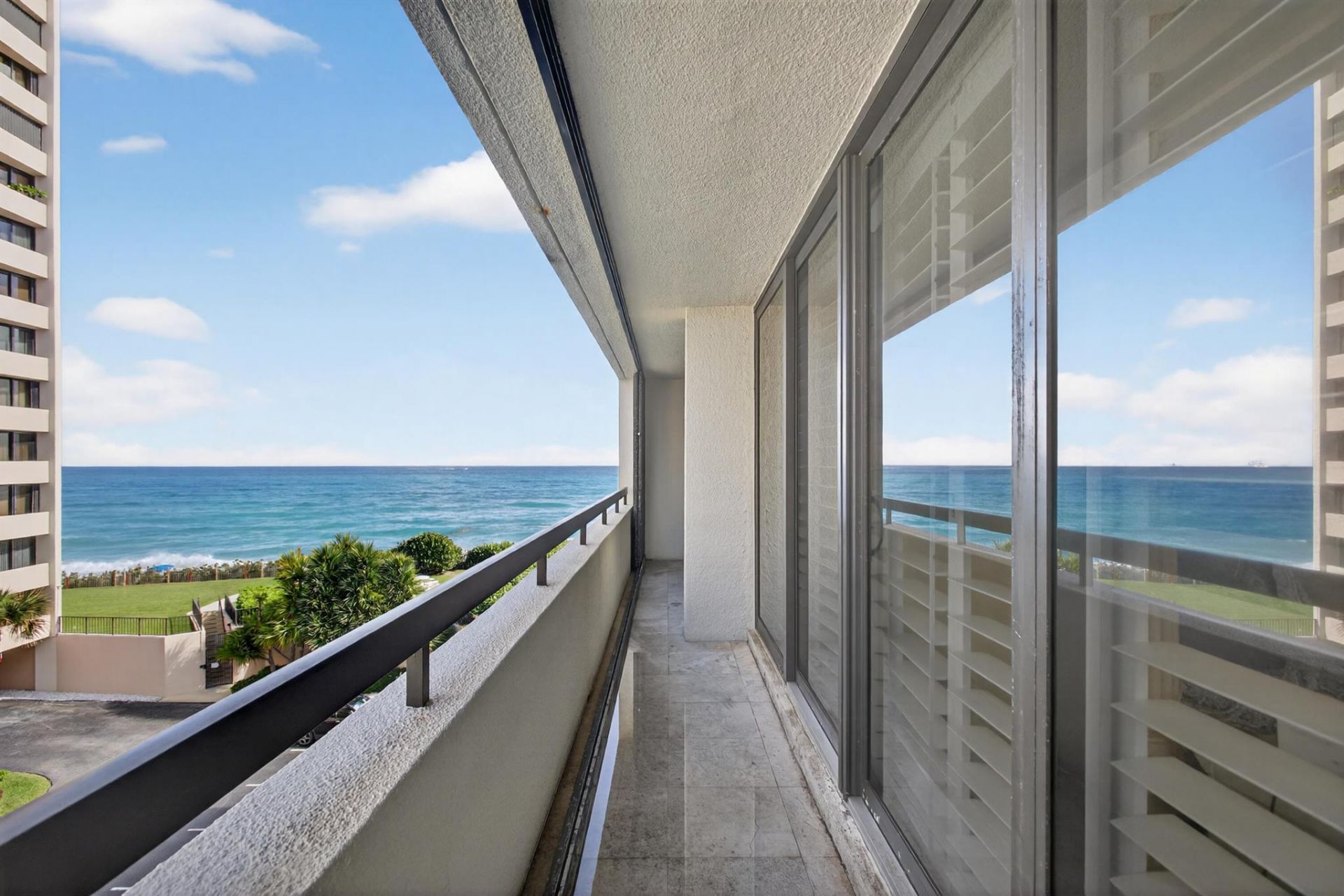 4050 N Ocean Drive, Unit 301, Riviera Beach, FL 33404 Photo