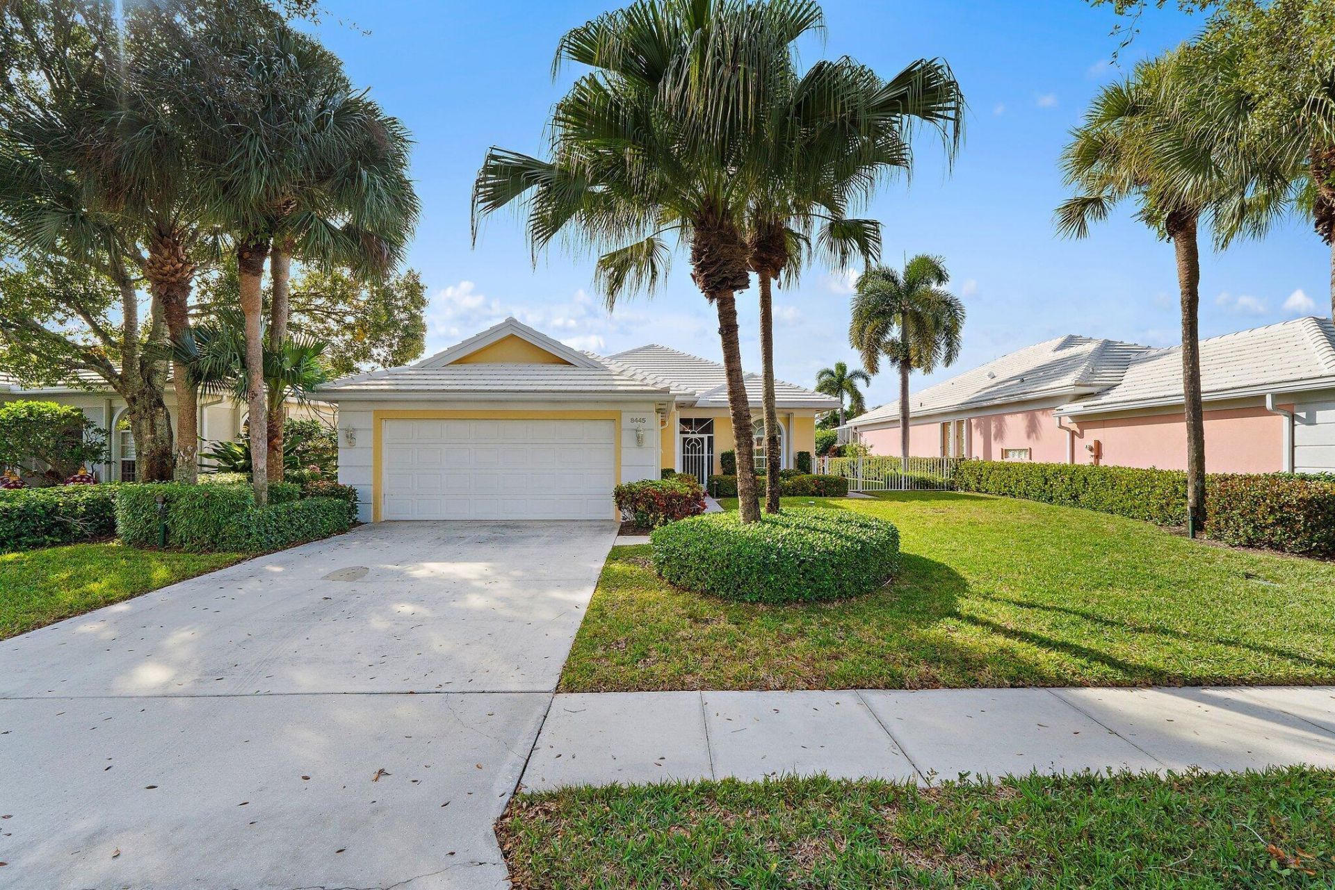 8445 E Garden Oaks Circle, Palm Beach Gardens, FL 33410 Photo