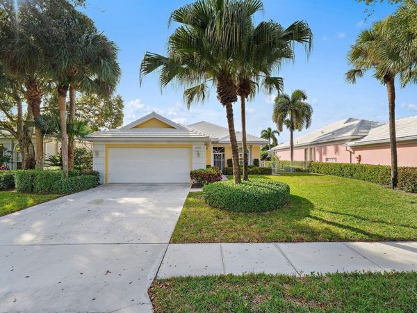 8445 E Garden Oaks Circle, Palm Beach Gardens, FL 33410