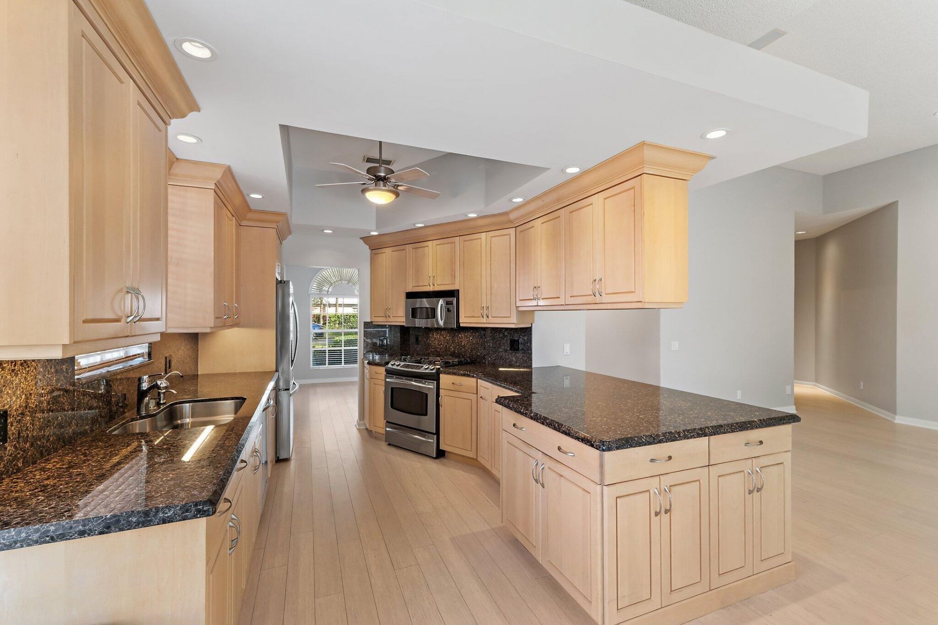 8445 E Garden Oaks Circle, Palm Beach Gardens, FL 33410 Photo