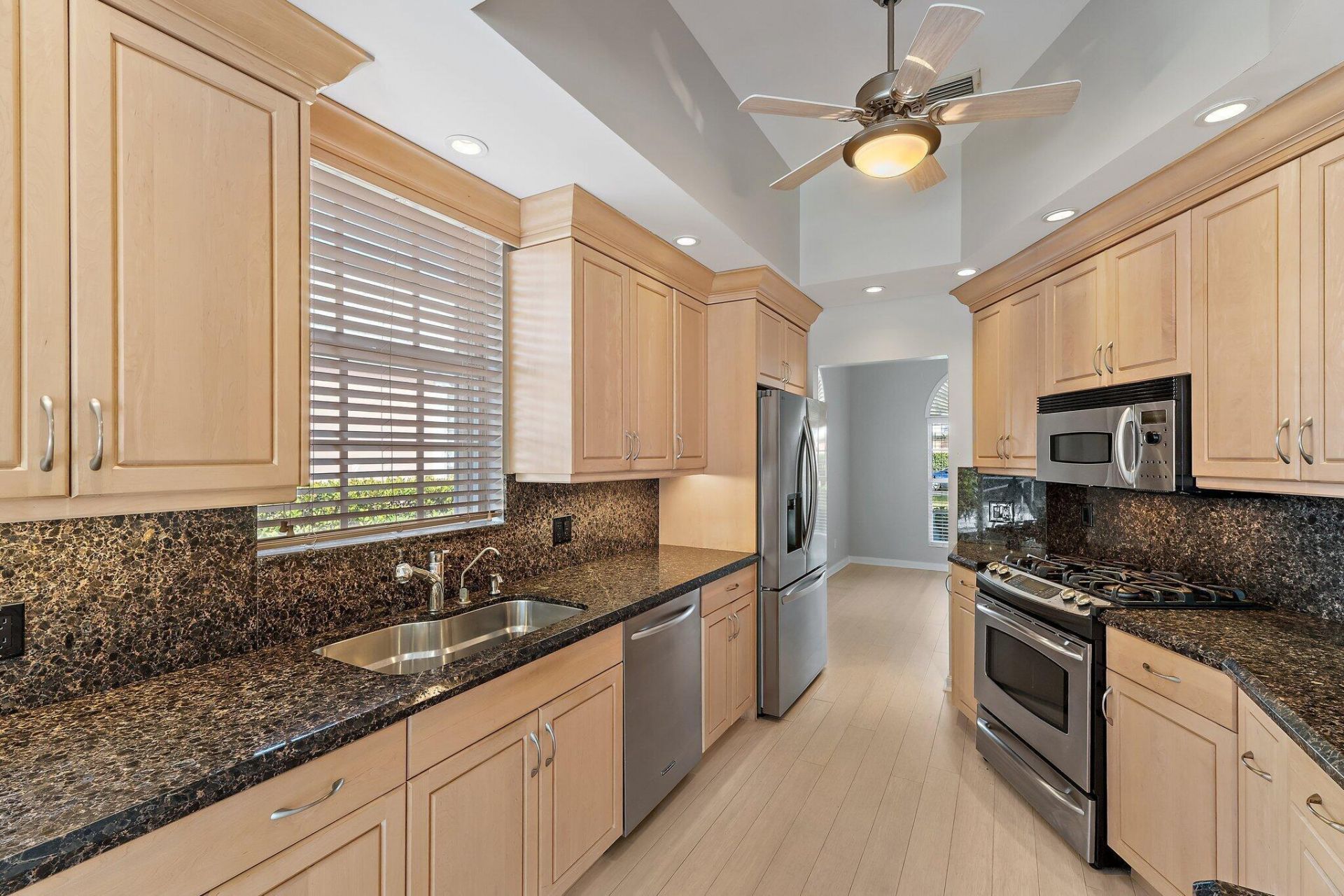 8445 E Garden Oaks Circle, Palm Beach Gardens, FL 33410 Photo