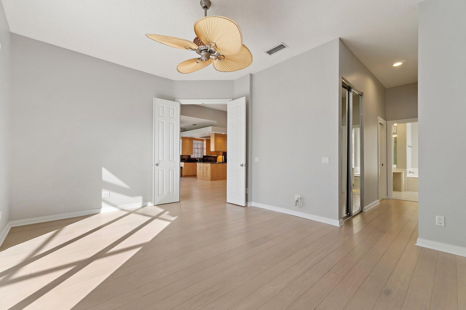 8445 E Garden Oaks Circle, Palm Beach Gardens, FL 33410 Photo