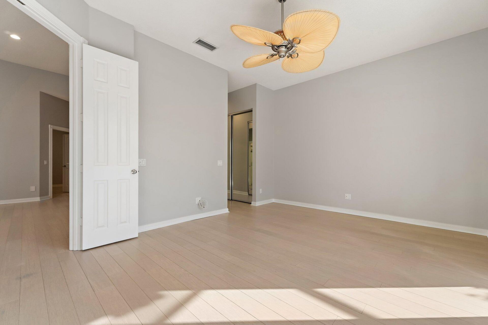 8445 E Garden Oaks Circle, Palm Beach Gardens, FL 33410 Photo