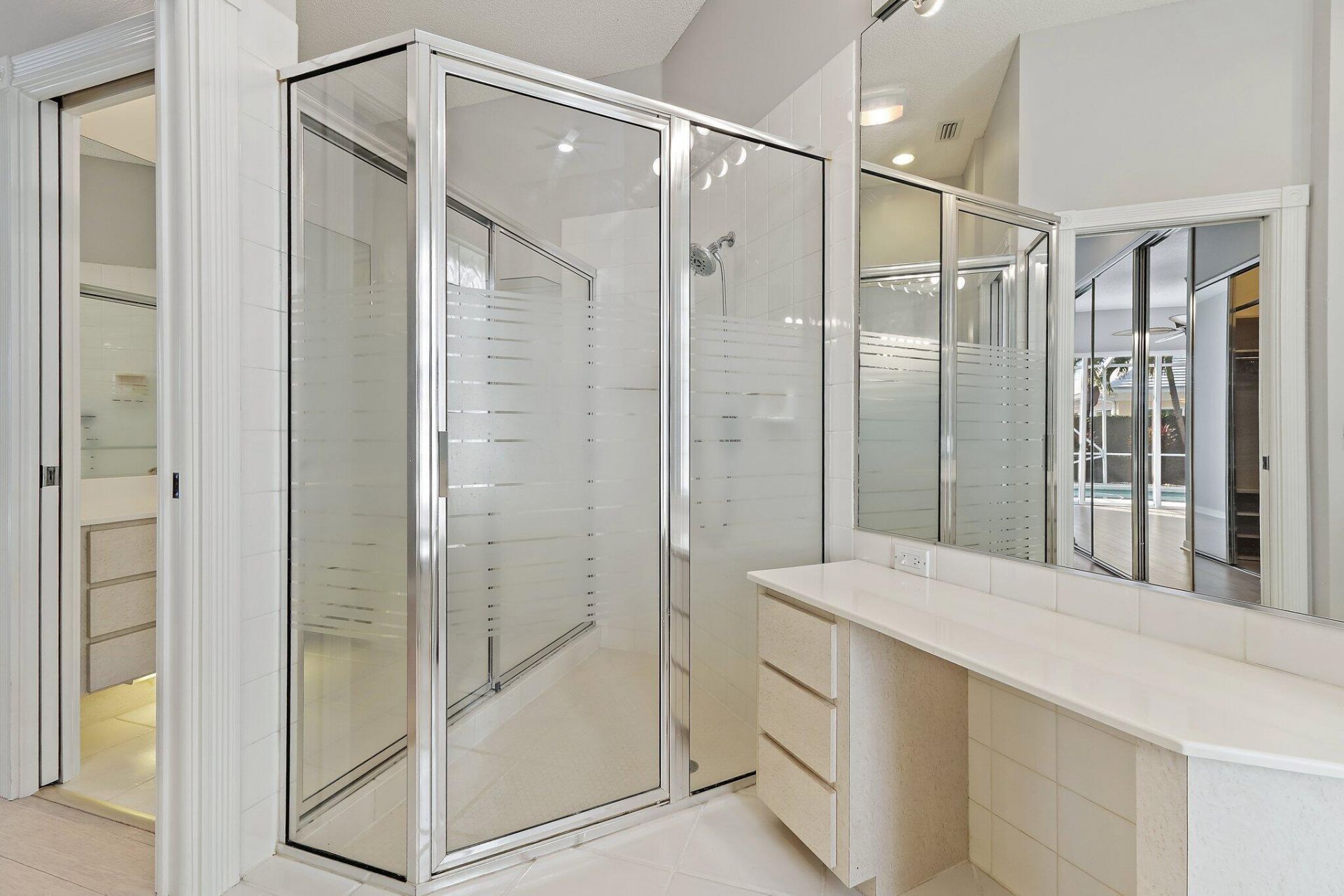 8445 E Garden Oaks Circle, Palm Beach Gardens, FL 33410 Photo