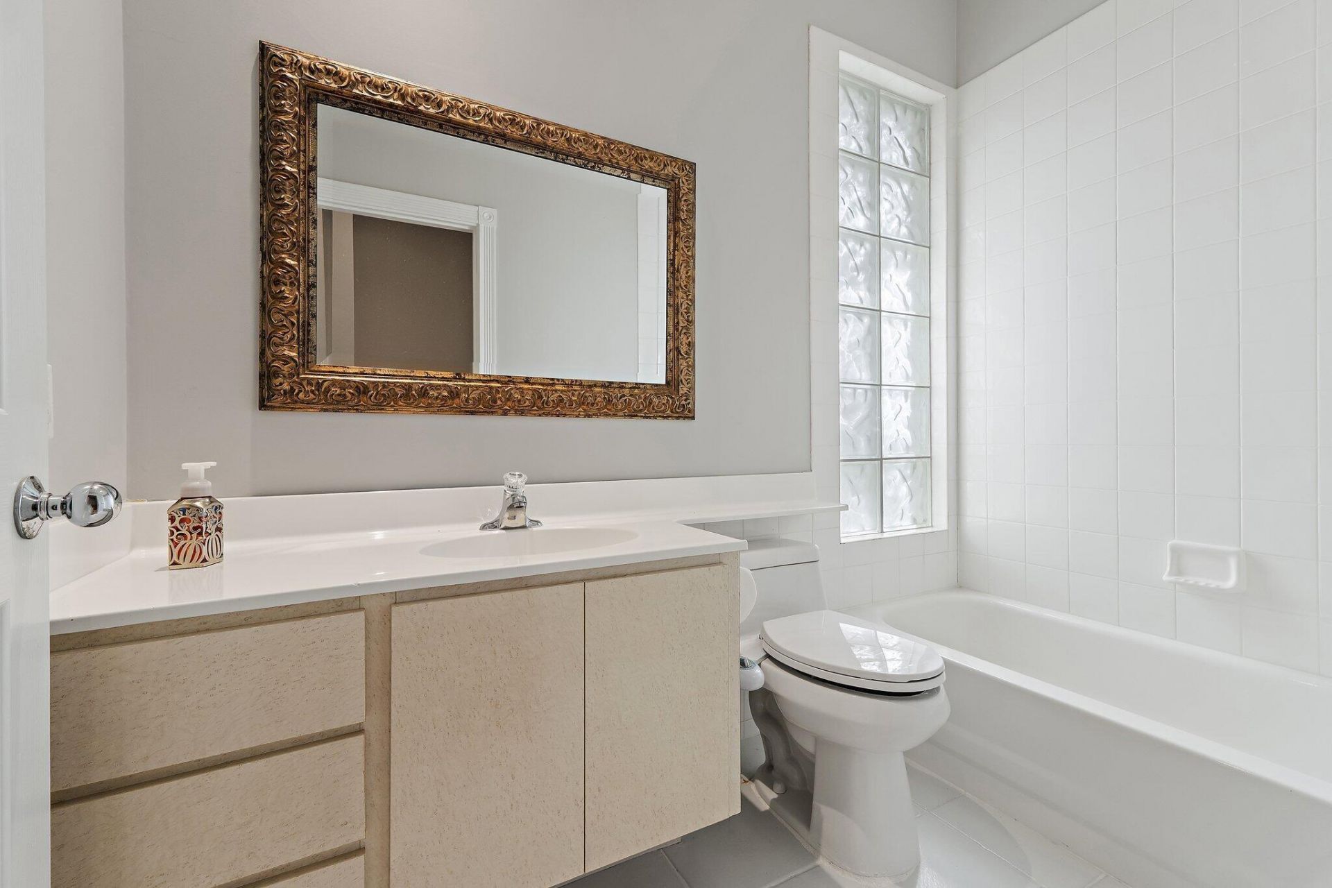 8445 E Garden Oaks Circle, Palm Beach Gardens, FL 33410 Photo