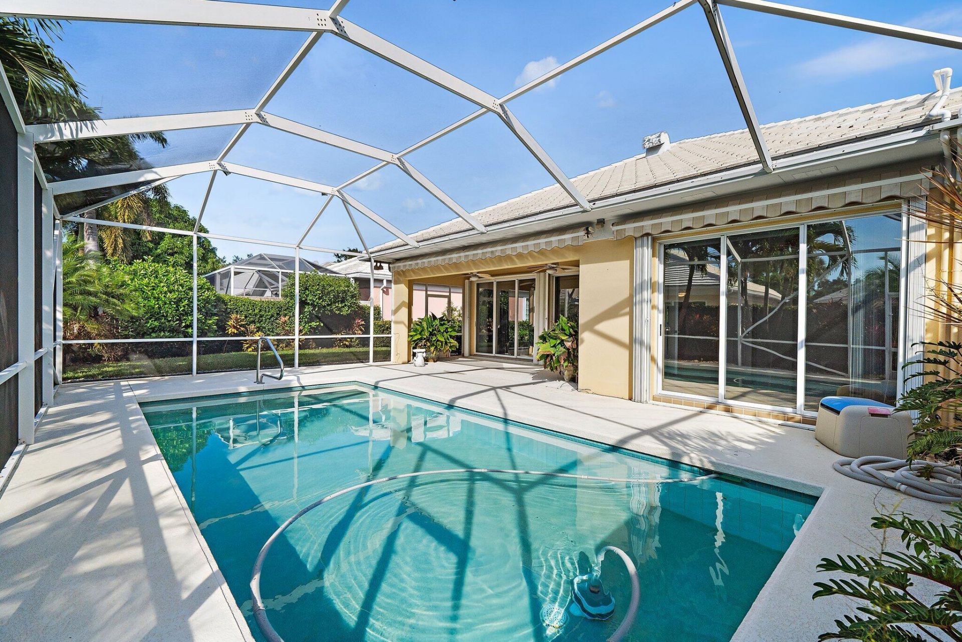 8445 E Garden Oaks Circle, Palm Beach Gardens, FL 33410 Photo