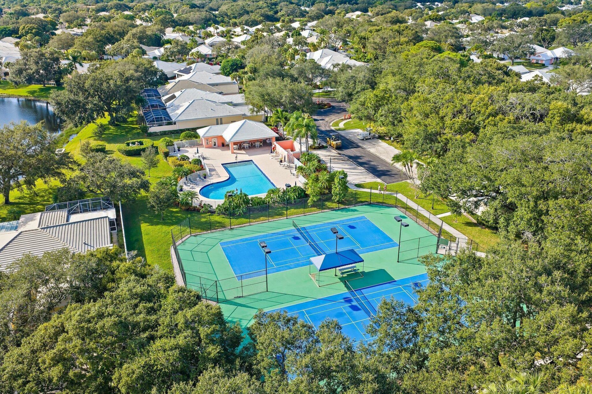 8445 E Garden Oaks Circle, Palm Beach Gardens, FL 33410 Photo