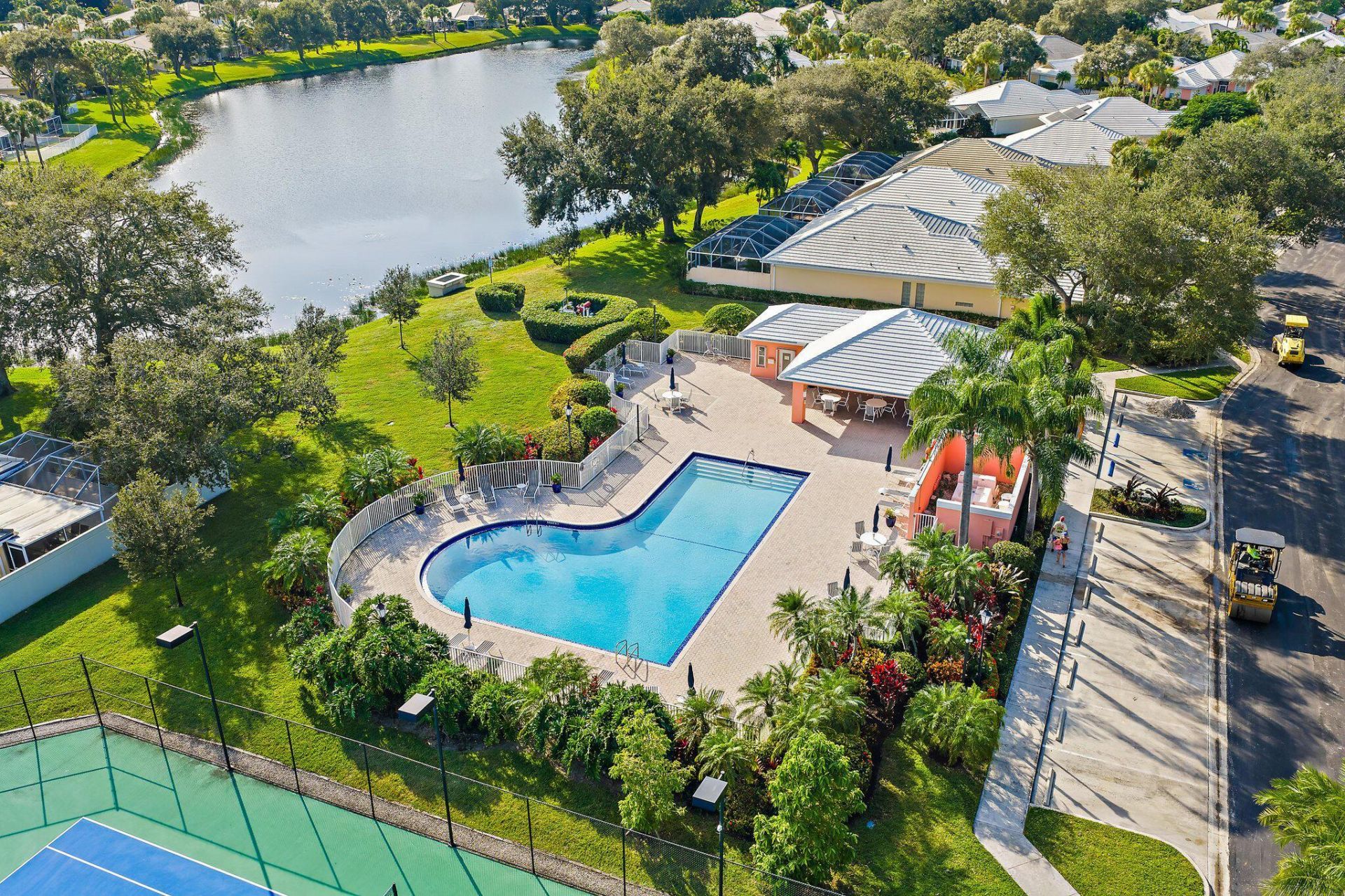 8445 E Garden Oaks Circle, Palm Beach Gardens, FL 33410 Photo