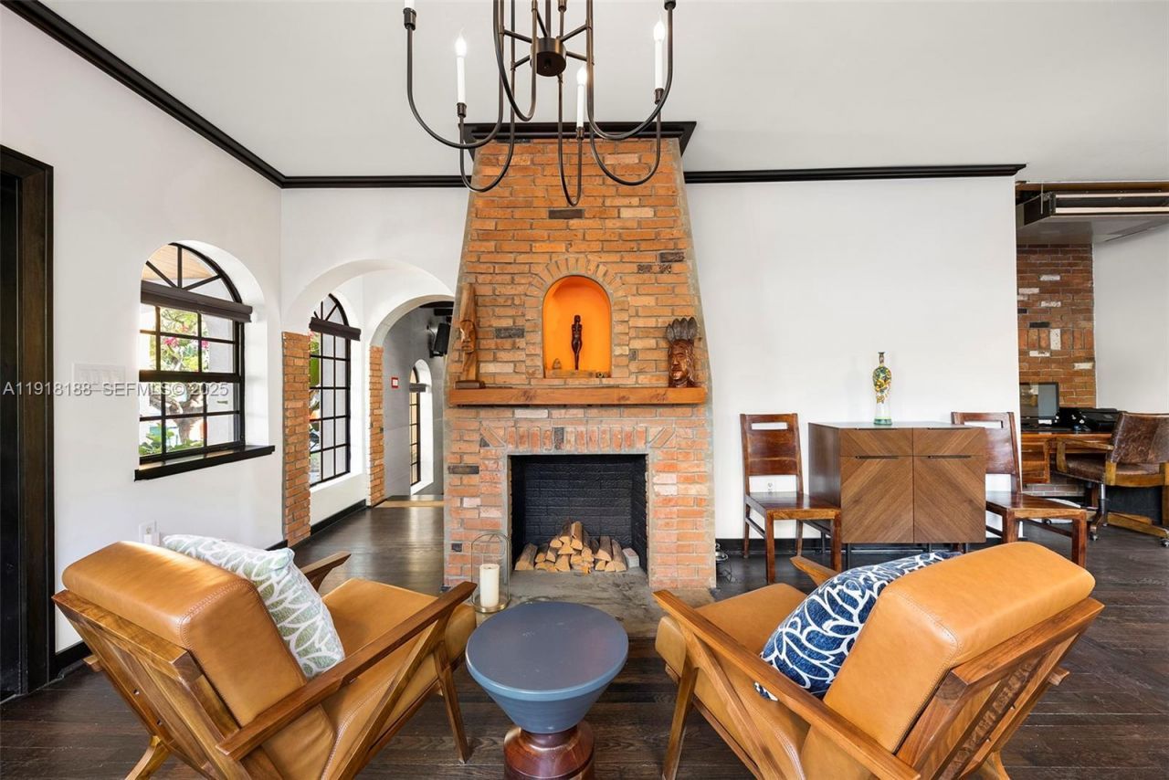 1650 SW 16th St, Miami, FL 33145 Photo