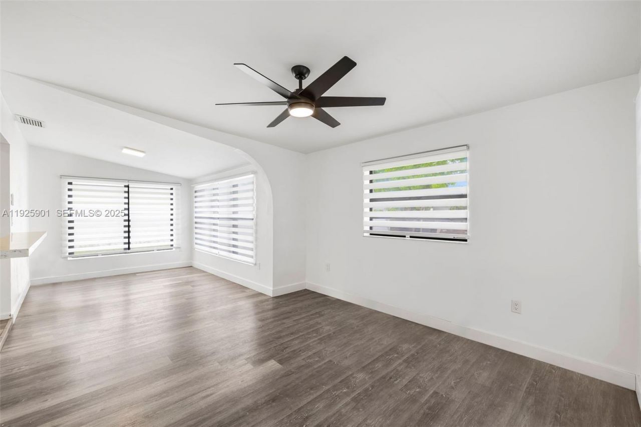 5425 SW 112th Ave, Miami, FL 33165 Photo